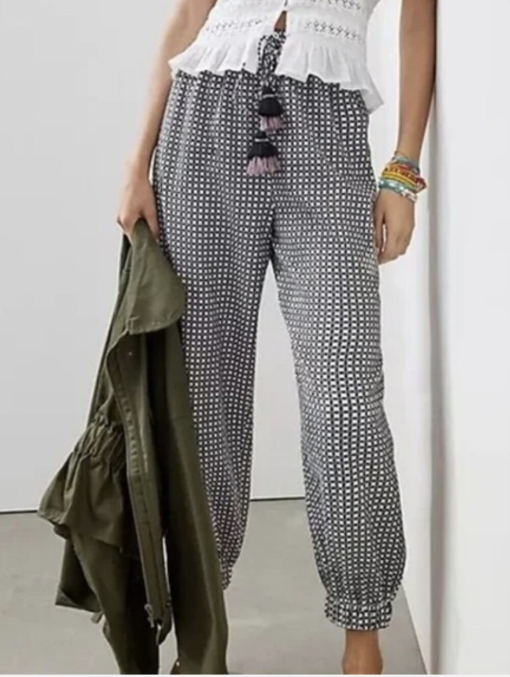 Anthropologie tassel Lightweight cropped pull on pants by Ollari Sz XS EUC